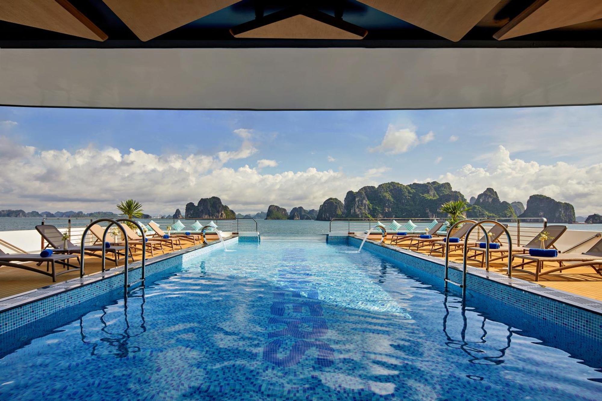 Grand Pioneers Halong Bay Cruise 2 Hotel Ha Long Exterior photo