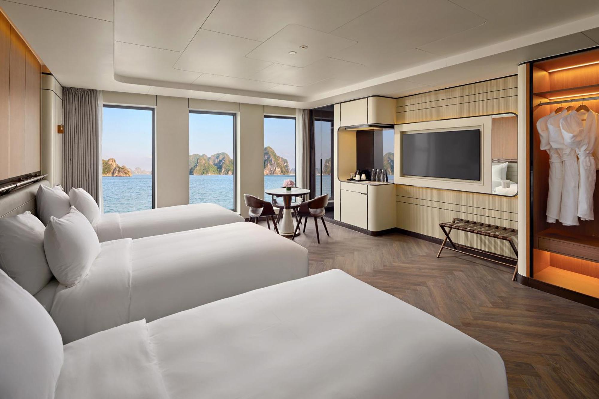 Grand Pioneers Halong Bay Cruise 2 Hotel Ha Long Exterior photo